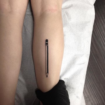 Black-and-grey-pencil-tattoo.jpg