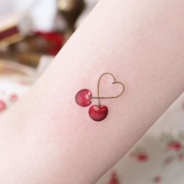 Cherry-Heart-Tattoo.jpg