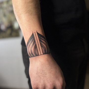 Tattoo am Handgelenk