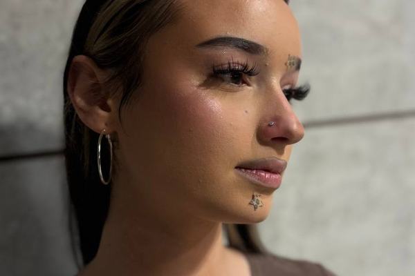 Nostril Piercing