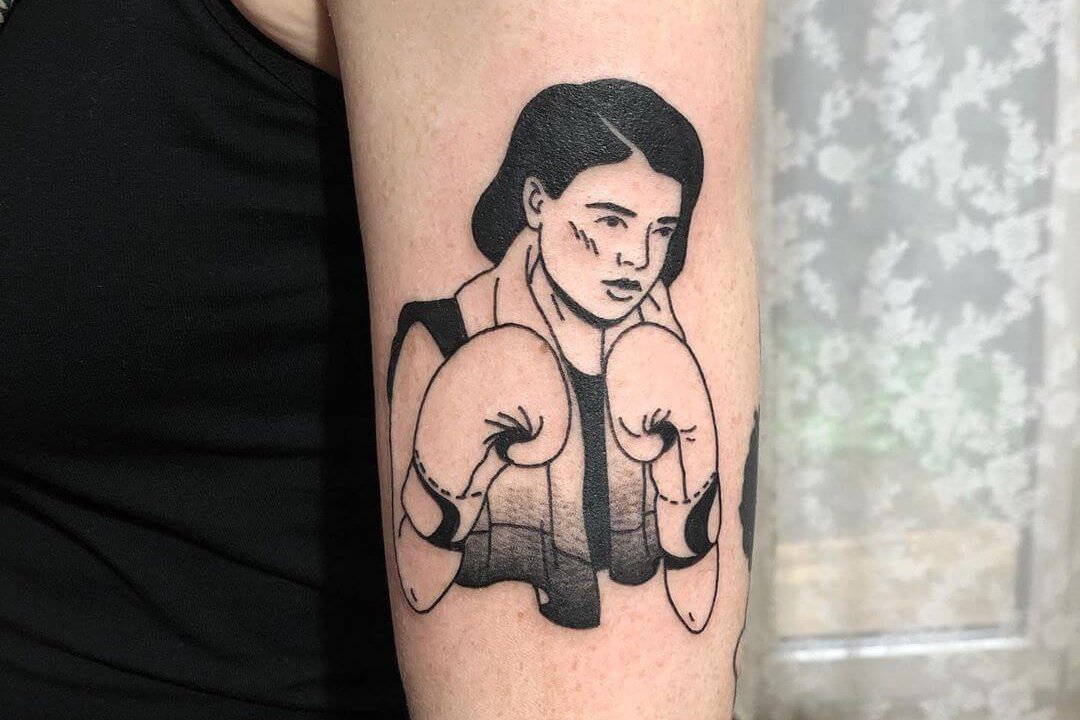 laracailletattoo — копия.jpg