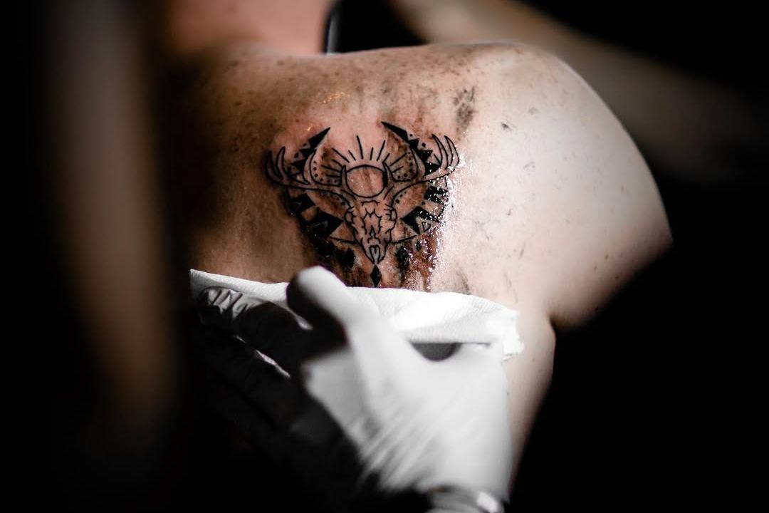 Tattoo in der Heilungsphase