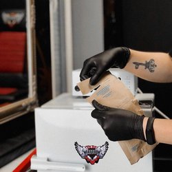 Sterilität und Tattoo Sterilisation