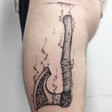 viking-tattoo-designs-123-5d259388d3923__700.jpg